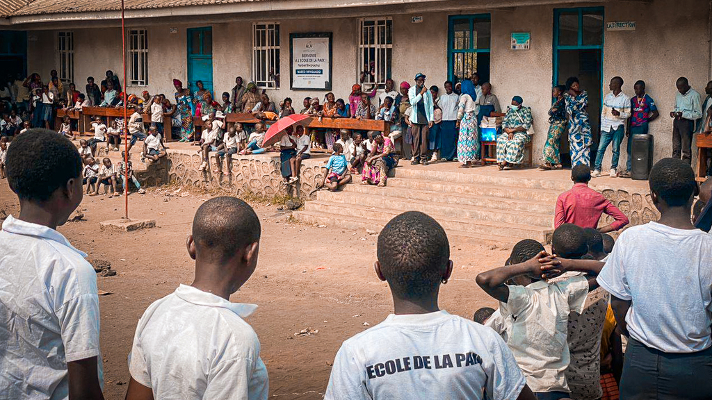 A Escola da Paz Bwana Chui: um refúgio seguro para as crianças no meio da violência no Kivu do Norte